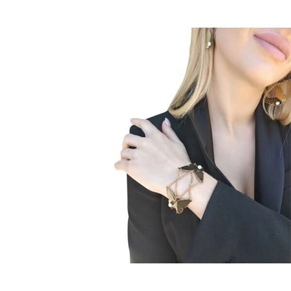 Statement bracelet butterfly with pearls - 1136,Buy statement bracelet butterfly with pearls and brass chain, unique handmade fashion jewelry by greek fashion jewelry designer Aikaterini Chalkiadaki. A jewelry gift for her.