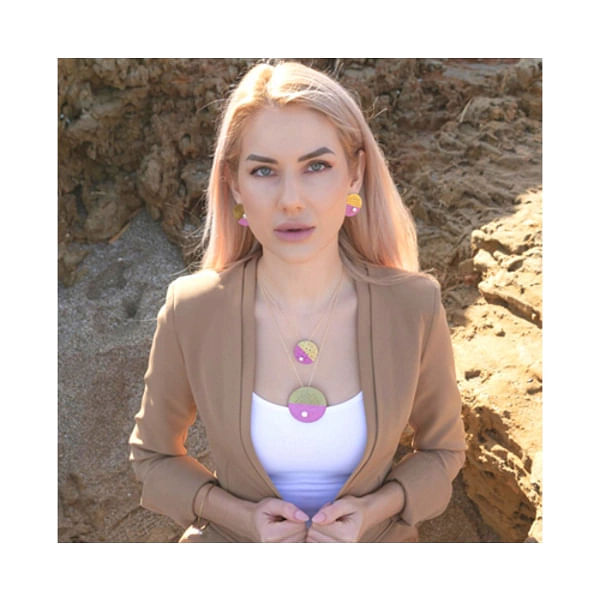 Pearl necklace with color - 12207,Buy the pearl necklace with color - 12207 and unique handmade pearl jewelry by greek fashion jewelry designer Aikaterini Chalkiadaki.